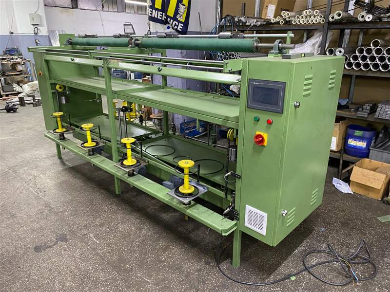 S-Z Yarn Twisting Machine